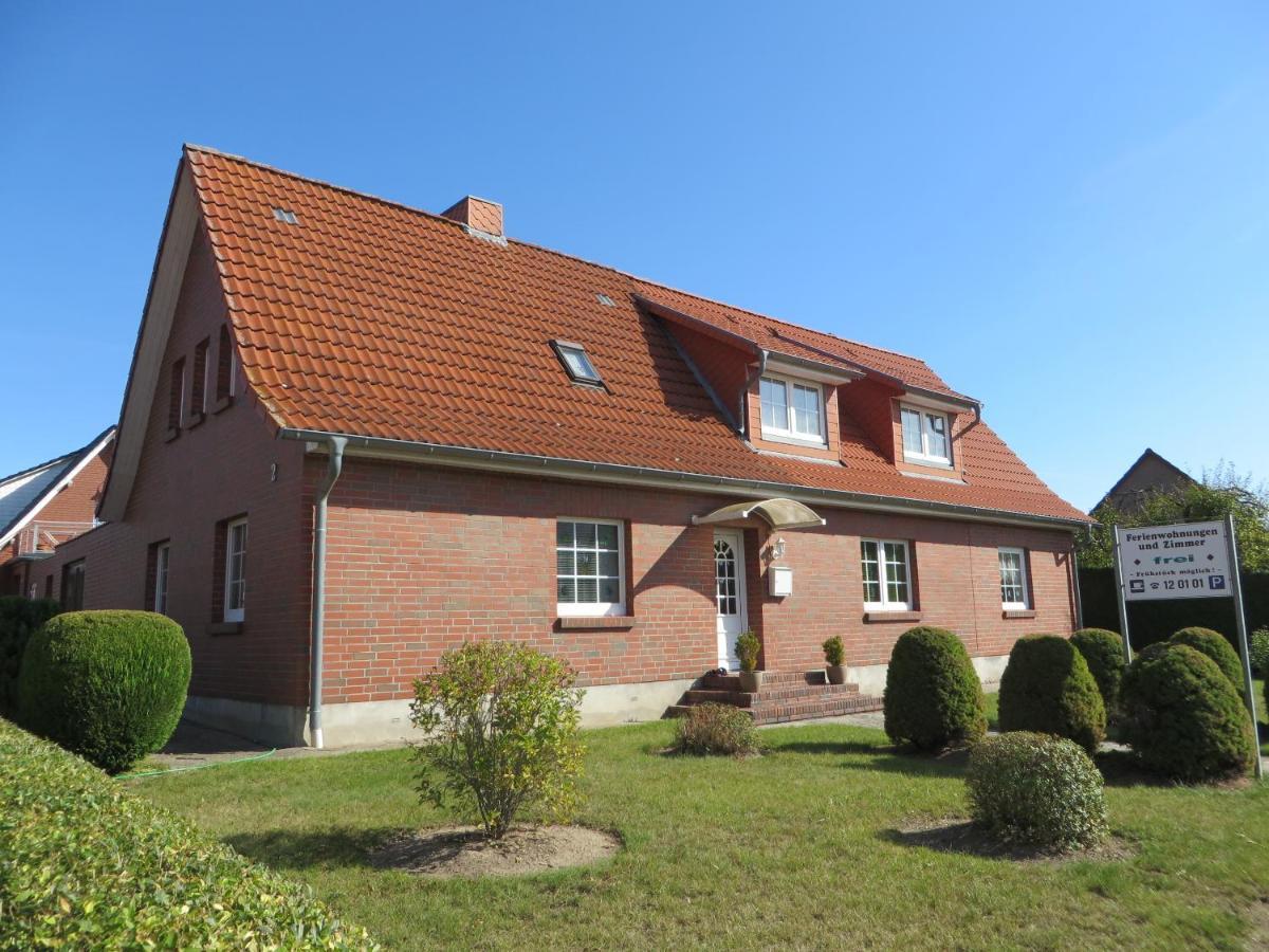 Ferienwohnungen "Marie" Mit Terrassen, Inclusive Park- Und Stellplaetze Am Haus, Mueritz-Strand Nur 700M, Altstadt 10Min, Ruhige Lage, فارين المظهر الخارجي الصورة