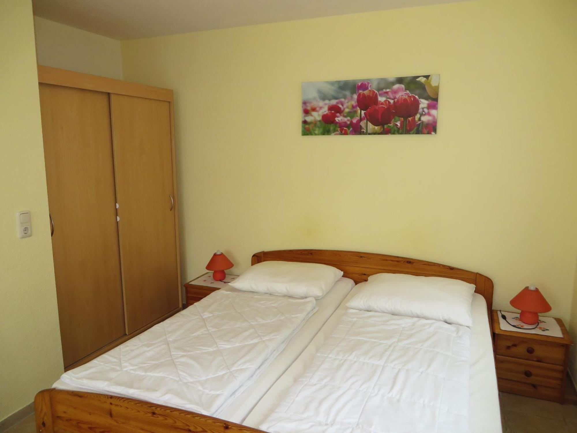 Ferienwohnungen "Marie" Mit Terrassen, Inclusive Park- Und Stellplaetze Am Haus, Mueritz-Strand Nur 700M, Altstadt 10Min, Ruhige Lage, فارين المظهر الخارجي الصورة